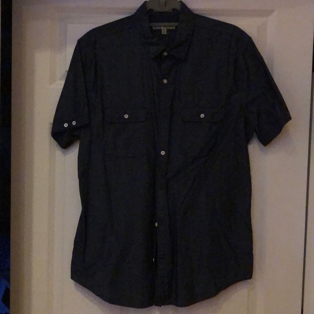 NWOT Men’s Denim Short Sleeve Button Down Shirt